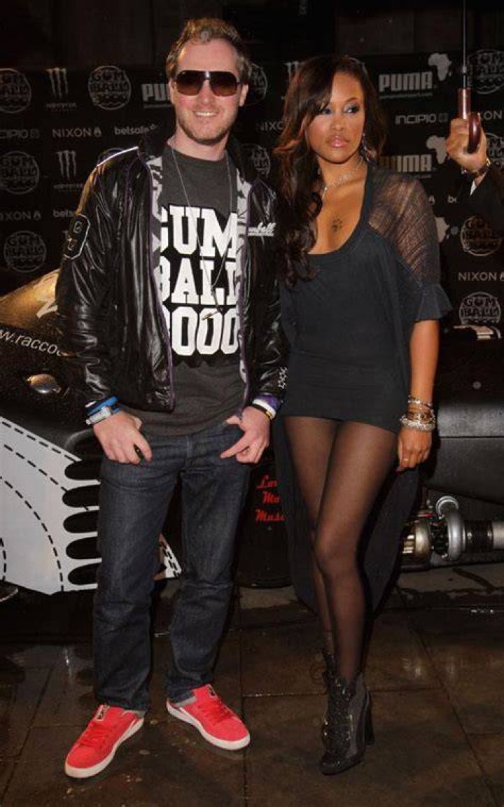 Red Carpet Confidential Eve Talks Baby Plans With Her British BF