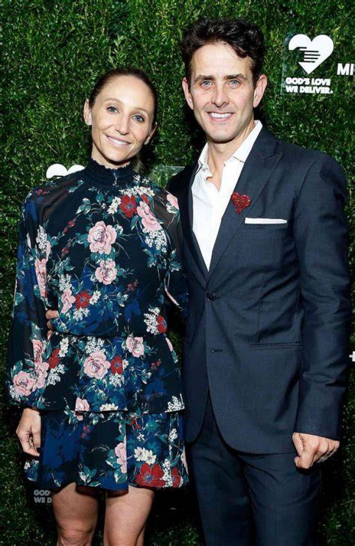 Unveiling The Secrets: Joey McIntyre's Wife Revealed