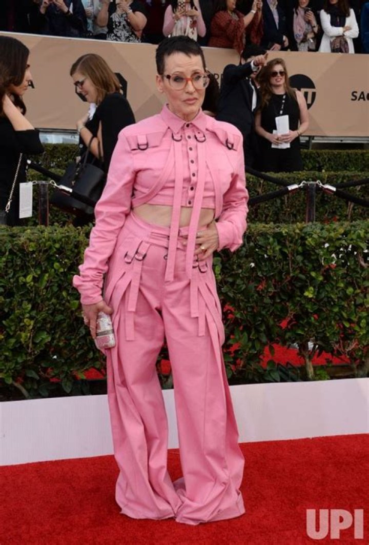 What is Lori Petty doing now? Married, Net Worth, Spouse, Family